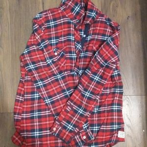 Long-sleeve flannel